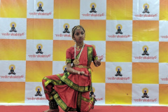 00000IMG_00000_BURST20181229095917428_COVER